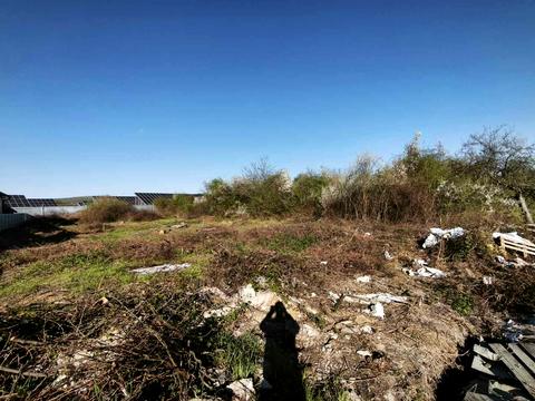 участок по адресу Нова