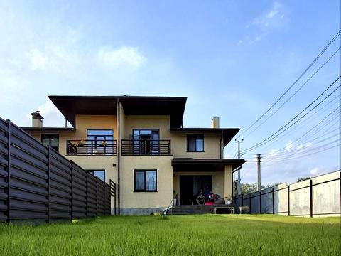 будинок за адресою Бориспільська вул.