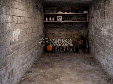 паркомісце за адресою Академіка Павлова вул., 140