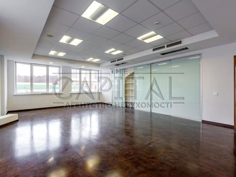 комерційна за адресою Велика Васильківська вул. (Червоноармійська), 57