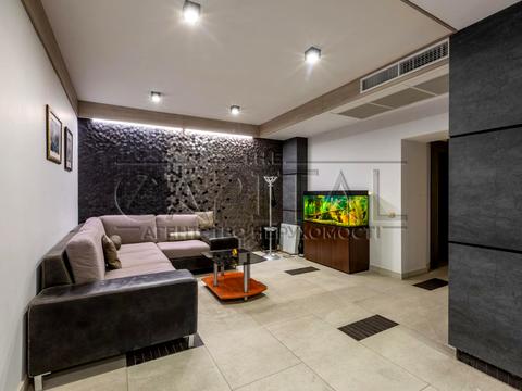 комерційна за адресою Велика Васильківська вул. (Червоноармійська), 57