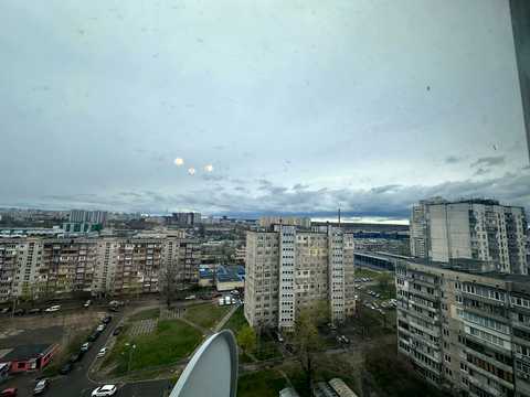 квартира по адресу Зои Гайдай ул., 9-А