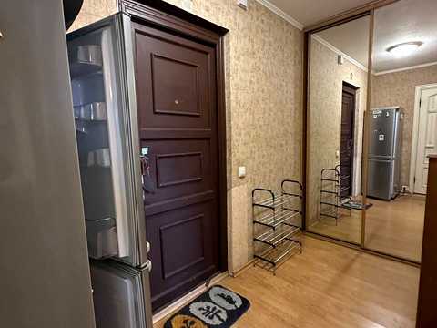 квартира по адресу Зои Гайдай ул., 9-А