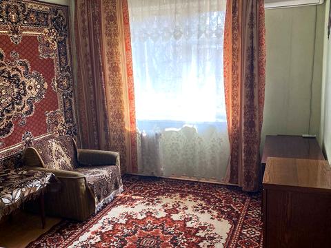 квартира за адресою Ореста Левицького вул. (Академіка Курчатова), 18