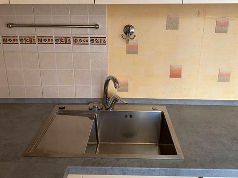 квартира за адресою Ореста Левицького вул. (Академіка Курчатова), 18