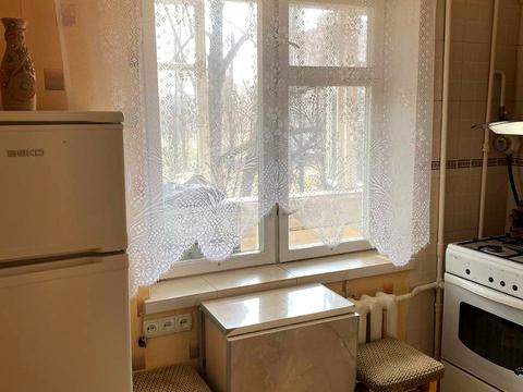 квартира за адресою Ореста Левицького вул. (Академіка Курчатова), 18