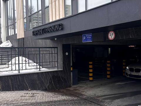 квартира за адресою Космонавтів просп., 49