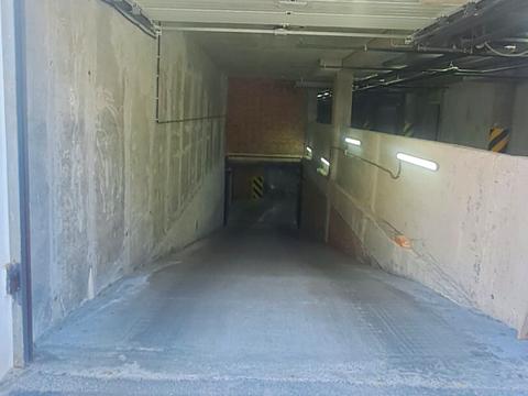 паркоместо по адресу Ростиславская ул. (Маршала Рыбалко), 5-А