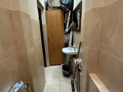 коммерческая по адресу Вячеслава Черновола ул., 2