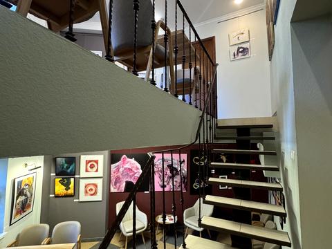 коммерческая по адресу Вячеслава Черновола ул., 2