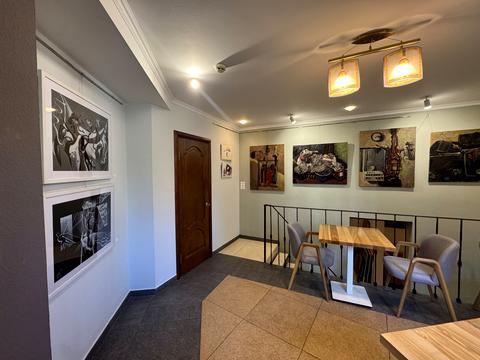 коммерческая по адресу Вячеслава Черновола ул., 2