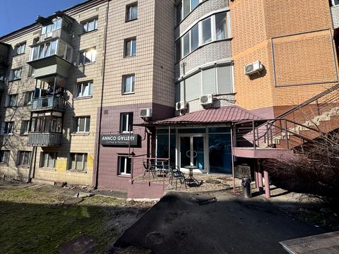 коммерческая по адресу Вячеслава Черновола ул., 2