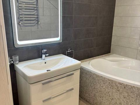 квартира за адресою Володимира Івасюка вул. (Головка), 17