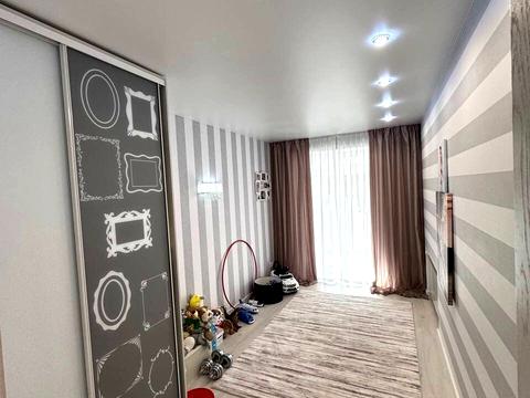 квартира за адресою Володимира Івасюка вул. (Головка), 17