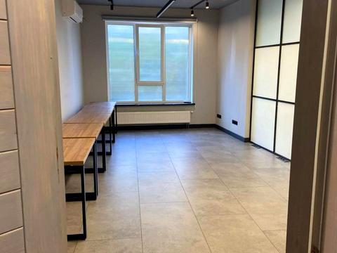 коммерческая по адресу Василия Тютюнника ул. (Анрі Барбюса), 28-А