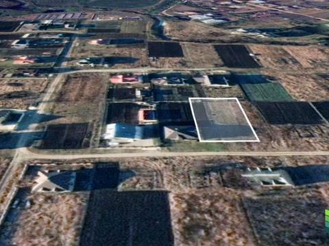 участок по адресу 