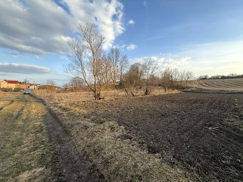 участок по адресу с. Байковцы, 