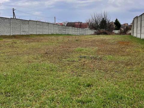 участок по адресу с. Юровка, зелена