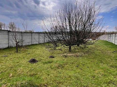 участок по адресу с. Юровка, зелена