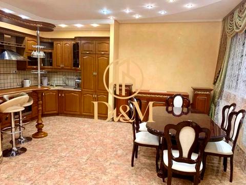 квартира за адресою Єжи Ґедройця вул. (Тверська), 2