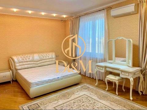 квартира за адресою Єжи Ґедройця вул. (Тверська), 2