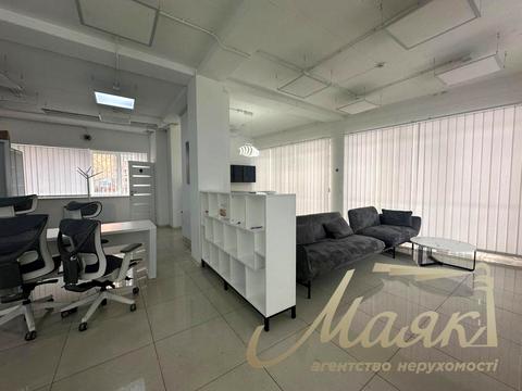 коммерческая по адресу Василия Тютюнника ул. (Анрі Барбюса), 5-А