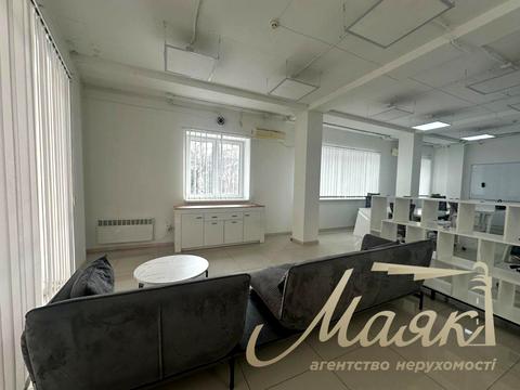 коммерческая по адресу Василия Тютюнника ул. (Анрі Барбюса), 5-А