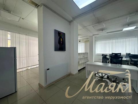 коммерческая по адресу Василия Тютюнника ул. (Анрі Барбюса), 5-А