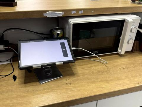 комерційна за адресою Метрологічна вул., 58-А