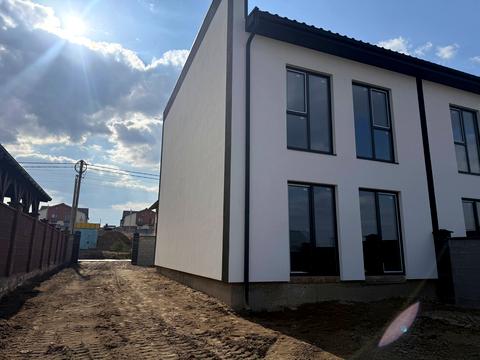 будинок за адресою с. Бармаки, Волошкова, 1