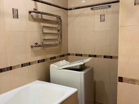 квартира за адресою Героїв просп., 1-Б