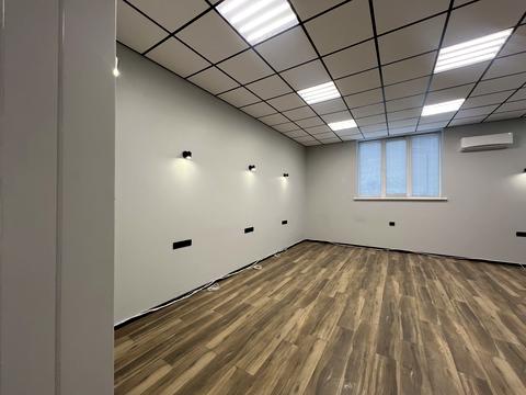 комерційна за адресою І. Богуна вул., 27-В