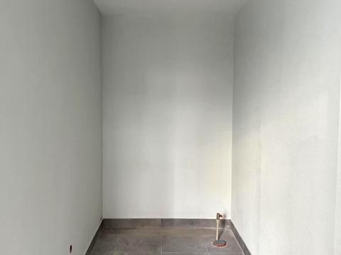 комерційна за адресою Івана Пулюя вул., 135