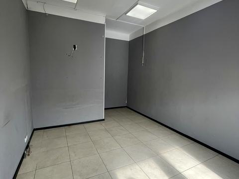 комерційна за адресою Межигірська вул., 56