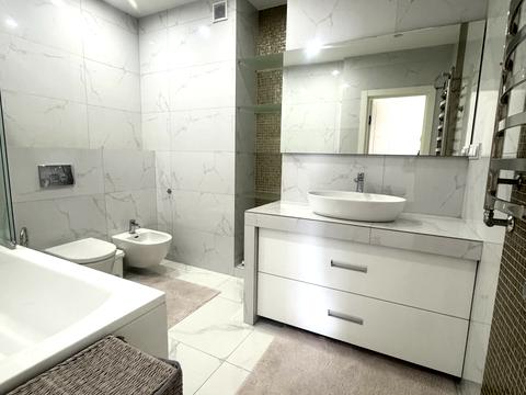 квартира по адресу Угорская ул., 14а