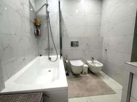 квартира по адресу Угорская ул., 14а