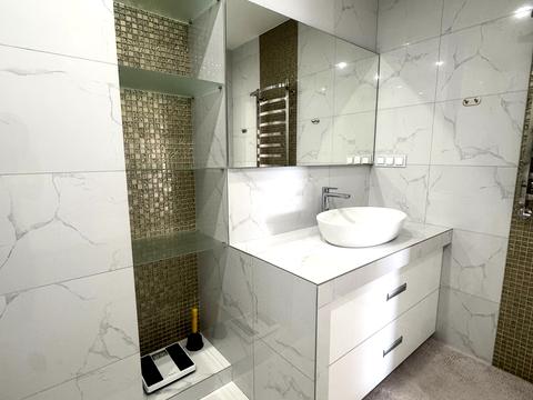 квартира по адресу Угорская ул., 14а