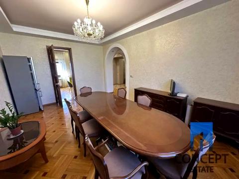 дом по адресу Михаила Драгоманова ул. (Димитрова)