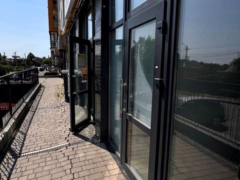 коммерческая по адресу Трамвайная ул. (Революционная), 3