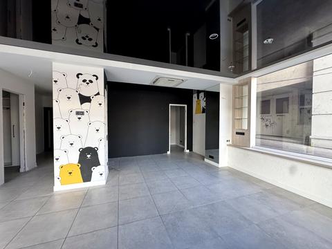 комерційна за адресою Антоновича вул. (Горького), 122