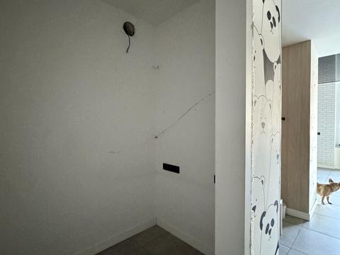 комерційна за адресою Антоновича вул. (Горького), 122