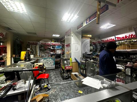 комерційна за адресою Володимира Великого пл. (Олександра Поля), 3