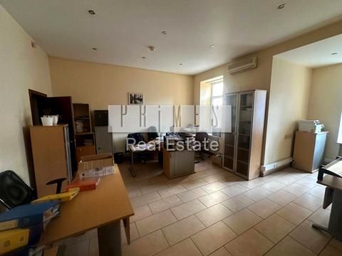 комерційна за адресою Олександра Кониського вул., 80