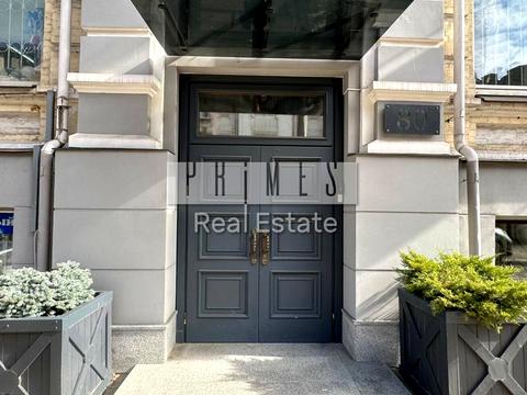 комерційна за адресою Олександра Кониського вул., 80