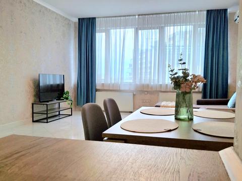 комерційна за адресою Трускавецька вул., 4-Б