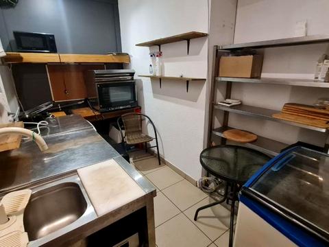 комерційна за адресою Михайла Величка вул., 3