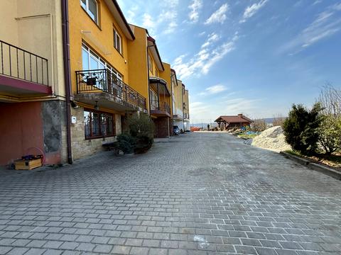 дом по адресу Дмитрия Яворницкого ул.