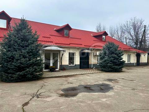 комерційна за адресою Каштанів вул., 14а