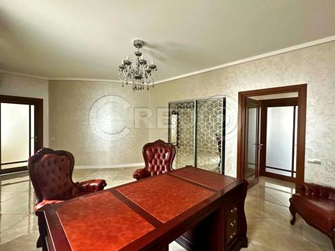 комерційна за адресою Каштанів вул., 14а