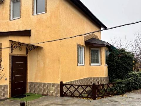 будинок за адресою Уютный переулок